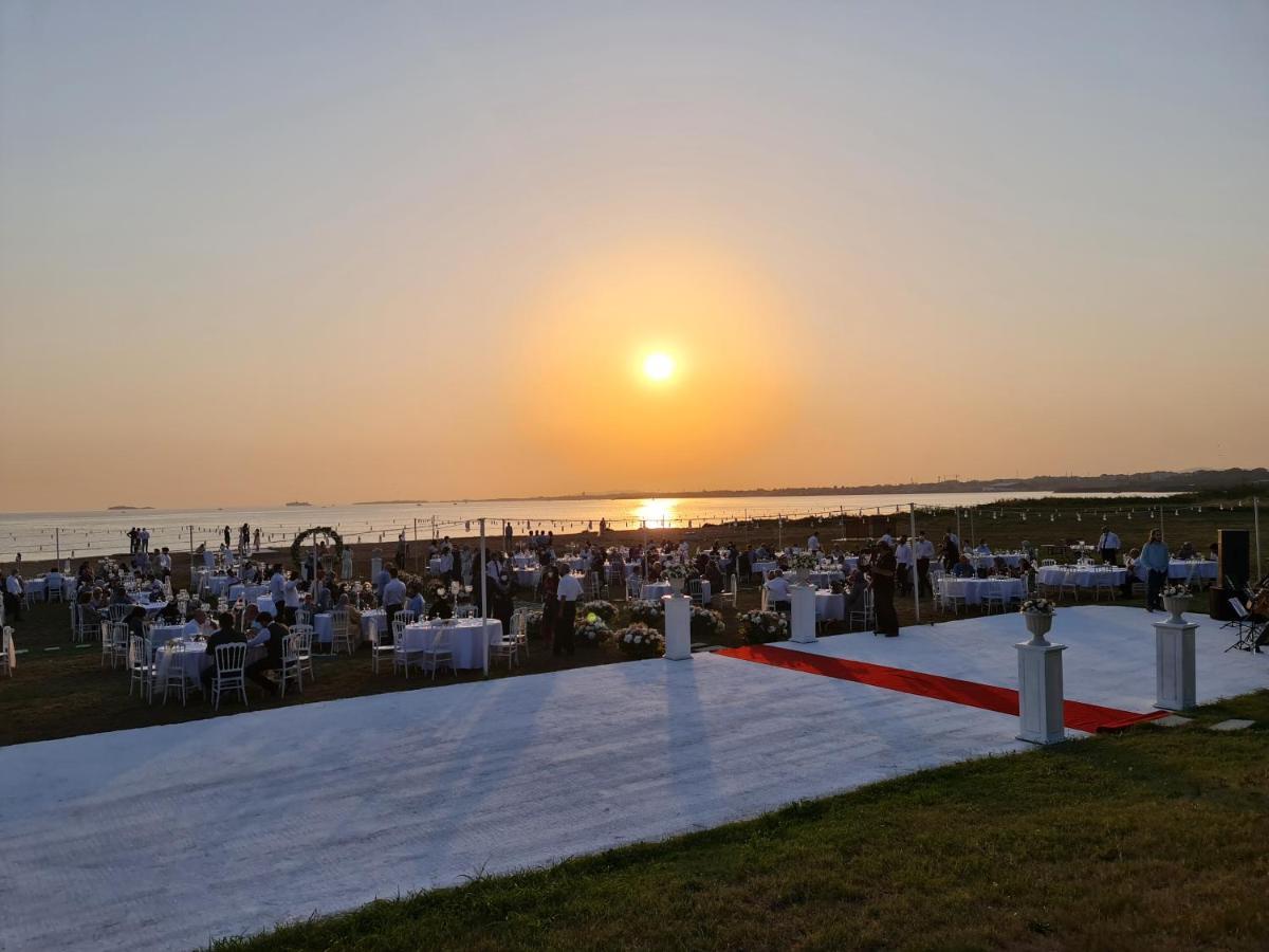 Sporkoey Hotel & Beach Club Darıca Exteriör bild